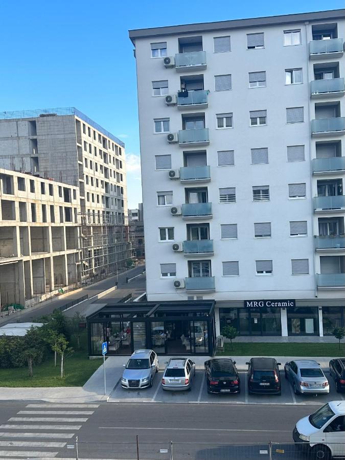 Luxury Apartments D&B Podgorica Eksteriør billede