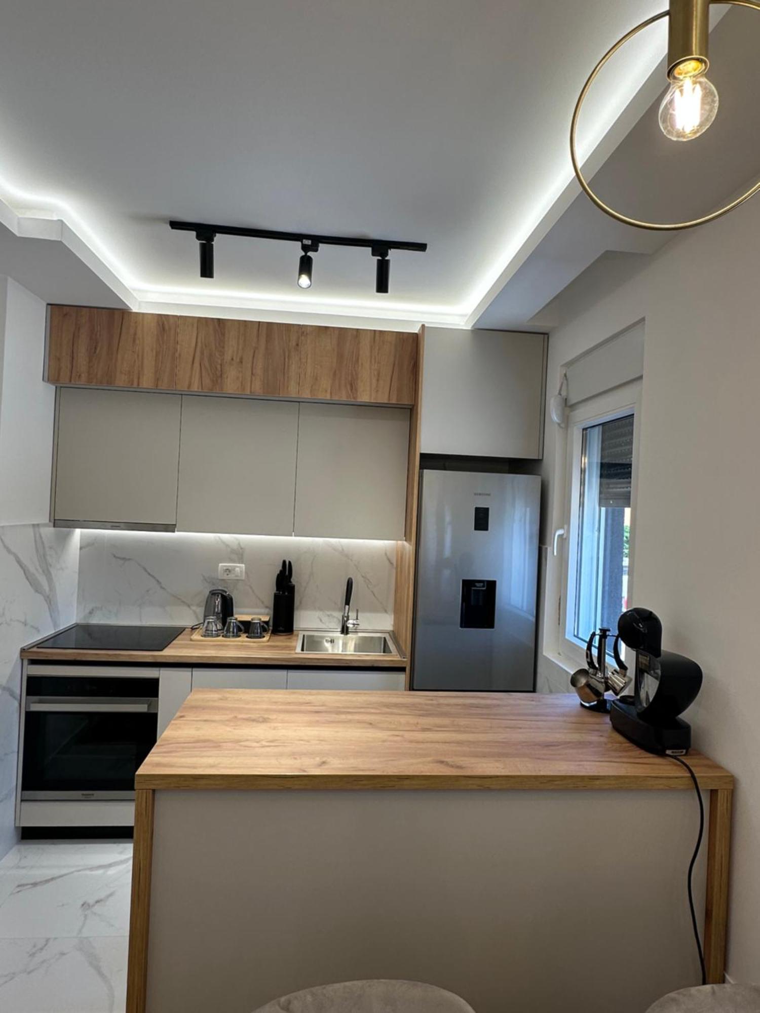 Luxury Apartments D&B Podgorica Eksteriør billede