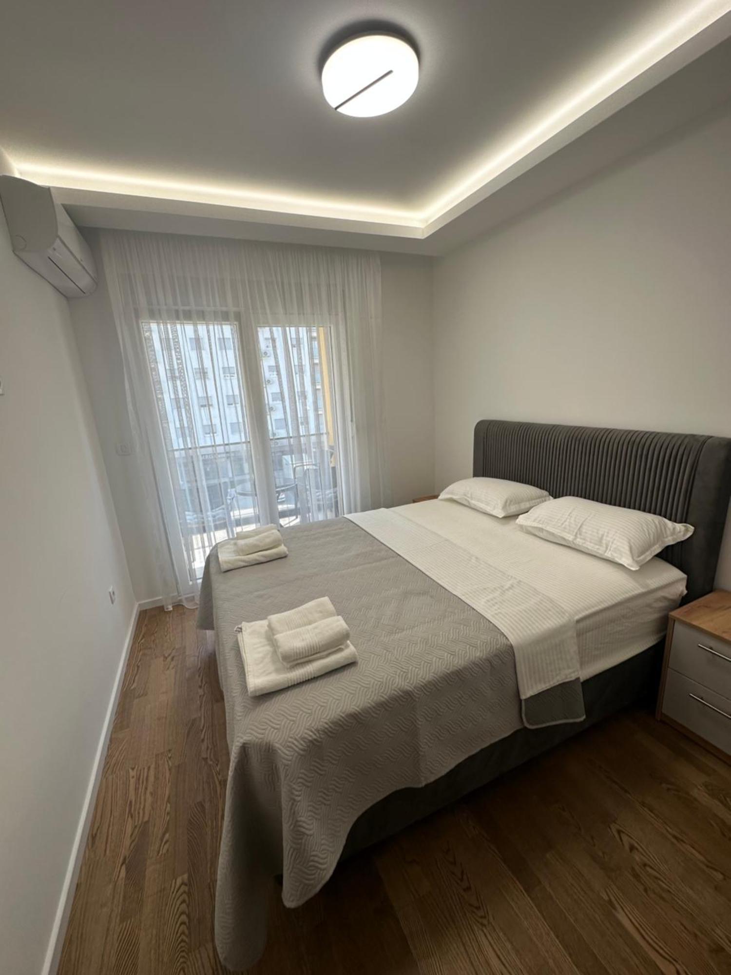 Luxury Apartments D&B Podgorica Eksteriør billede