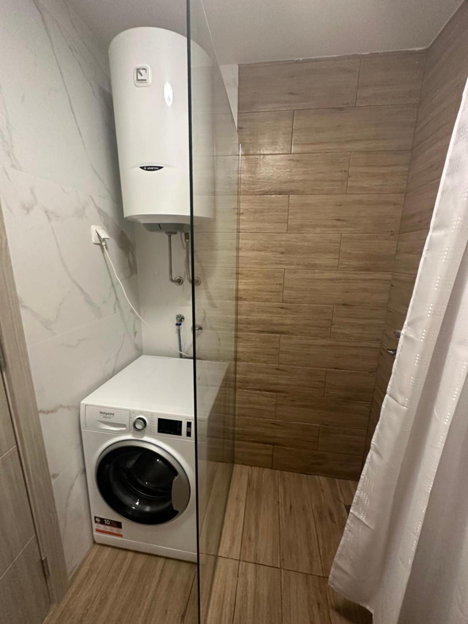 Luxury Apartments D&B Podgorica Eksteriør billede